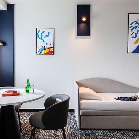 Hotel Ibis Rennes Centre Gare Sud Bagian luar foto