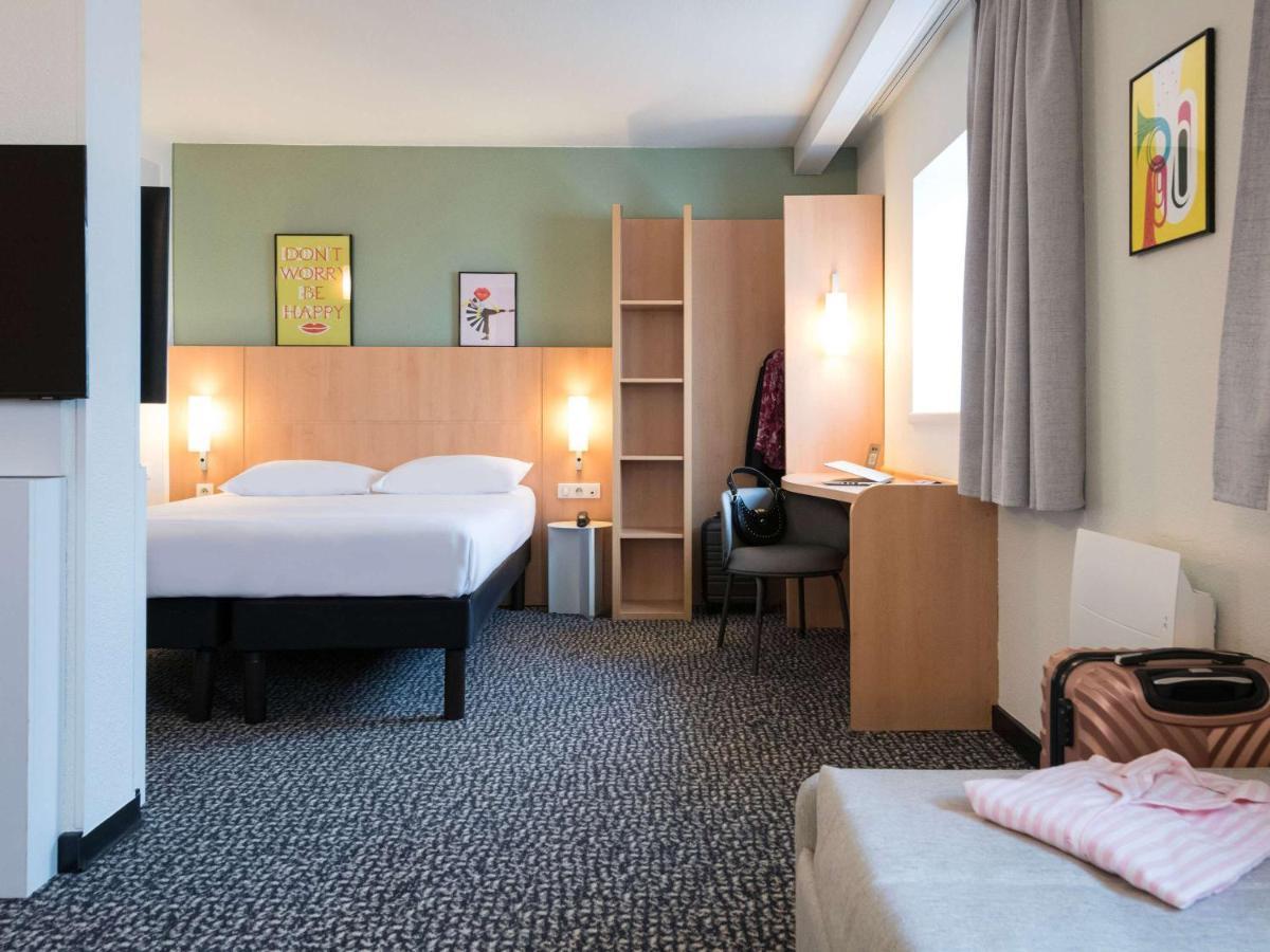 Hotel Ibis Rennes Centre Gare Sud Bagian luar foto